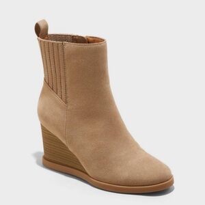 NWT Cypress Memory Foam Ankle Boots by Universal Thread Size 5.5M